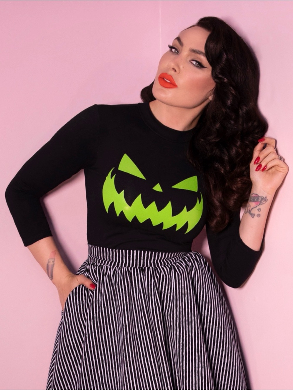 Vixen by Micheline Pitt 3/4 sleeve Halloween top Neon Green Jack-O'-Lantern Face
